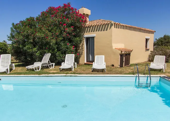 Tatil Evi Country Village Sea By Interhome Punta de su Torrione